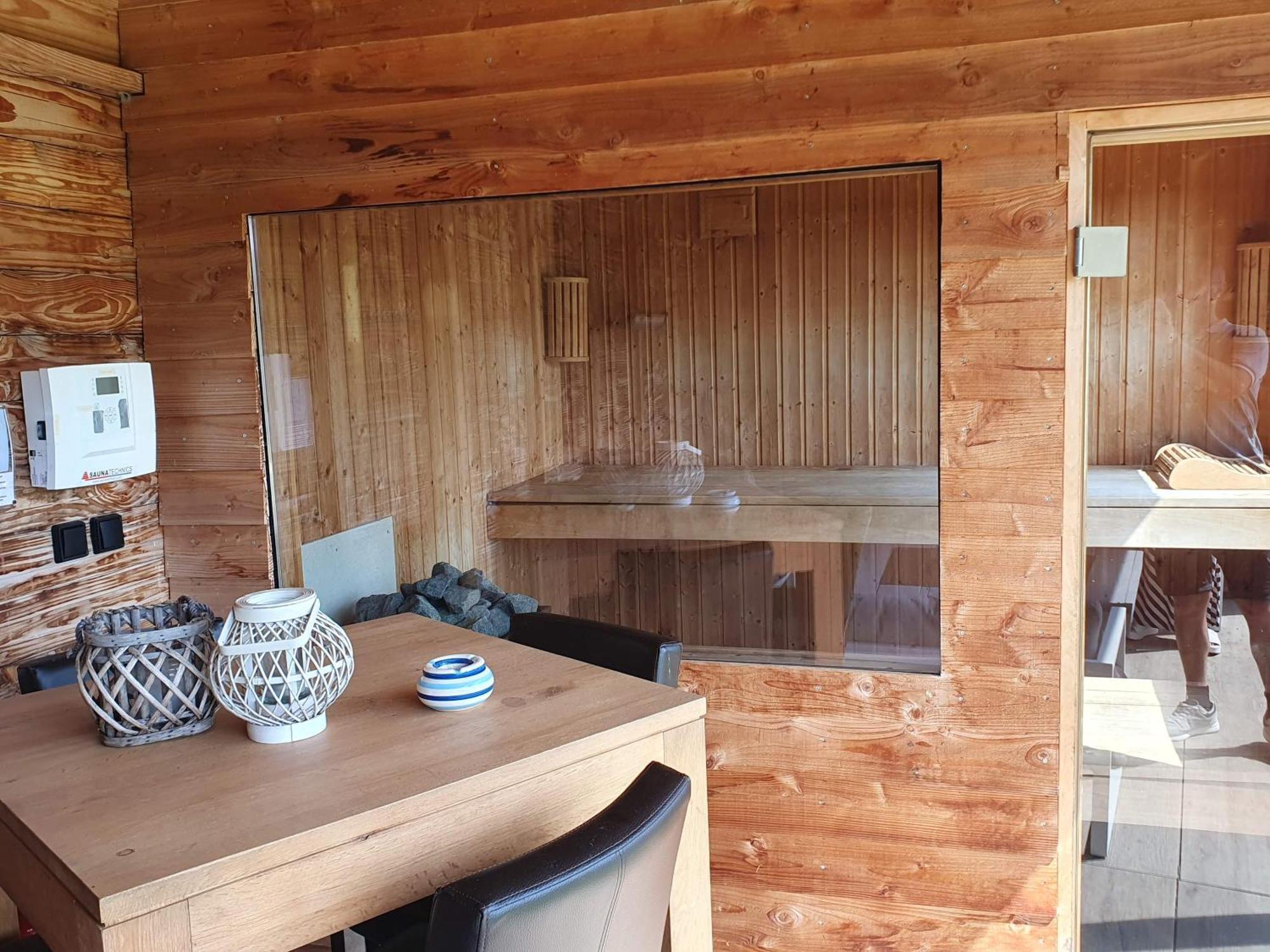 Holiday Cottage With Sauna In Zeeland Stavenisse Exteriör bild