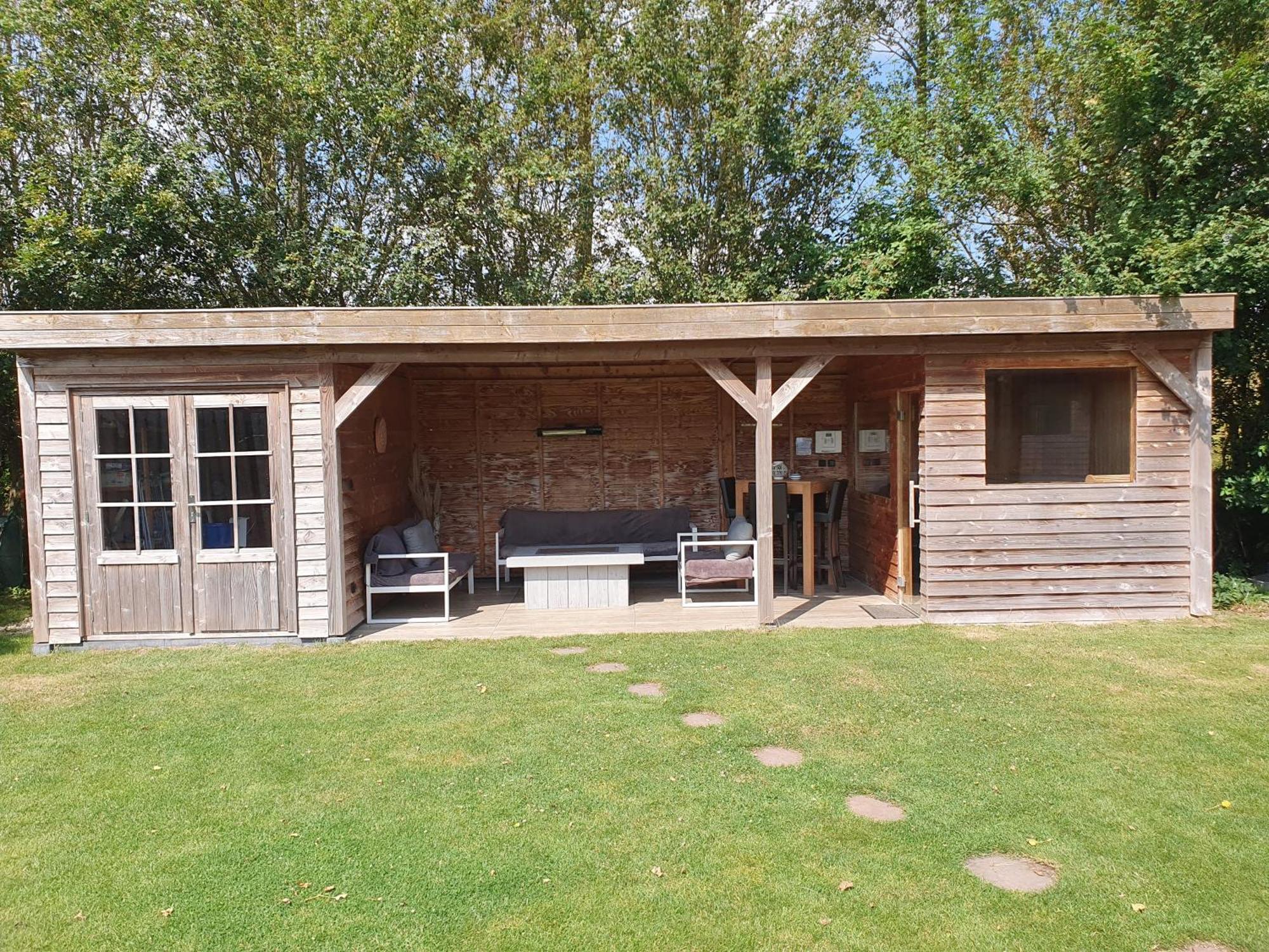 Holiday Cottage With Sauna In Zeeland Stavenisse Exteriör bild